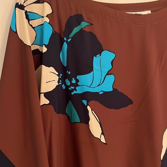 Chico’s like new poncho cape style top. Perfect for fall! L/XL - Picture 5 of 5